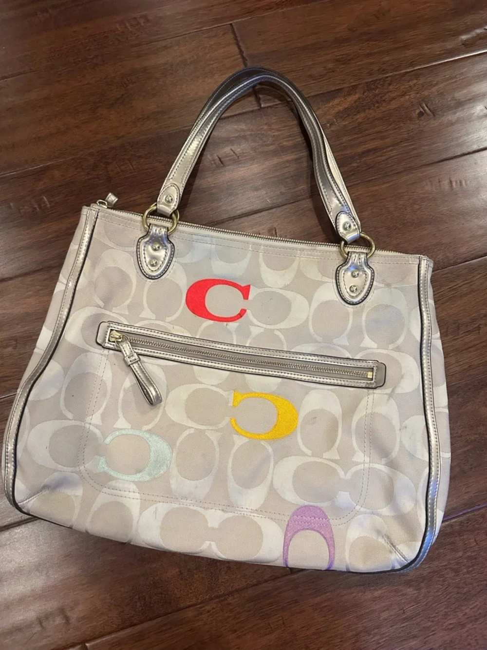 Coach Beige Signature Canvas Shoulder Bag with Multicolor 'C' Accents - Picture 1 of 5